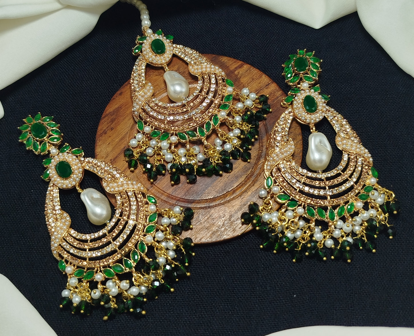 Premium look earrings tika