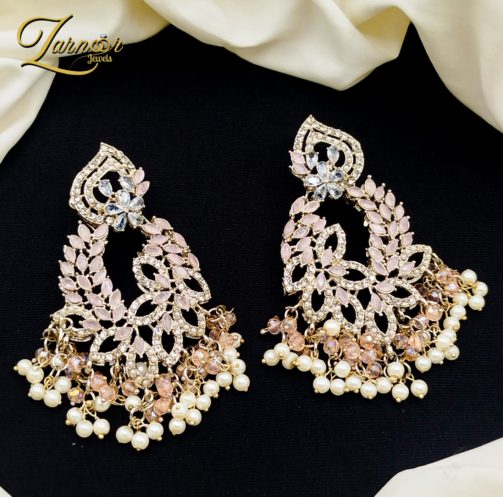Unique style earrings