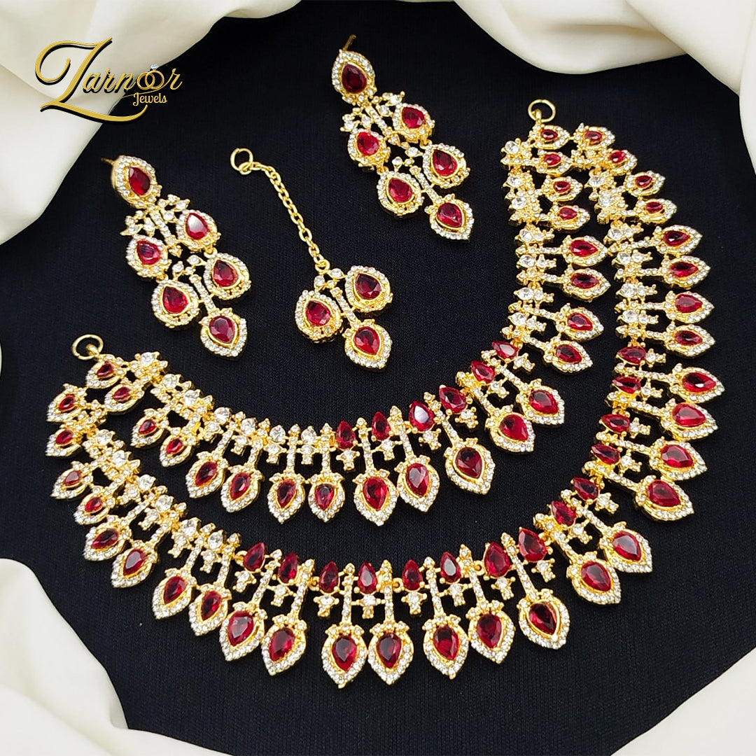 Stylish Heavy Necklace Set