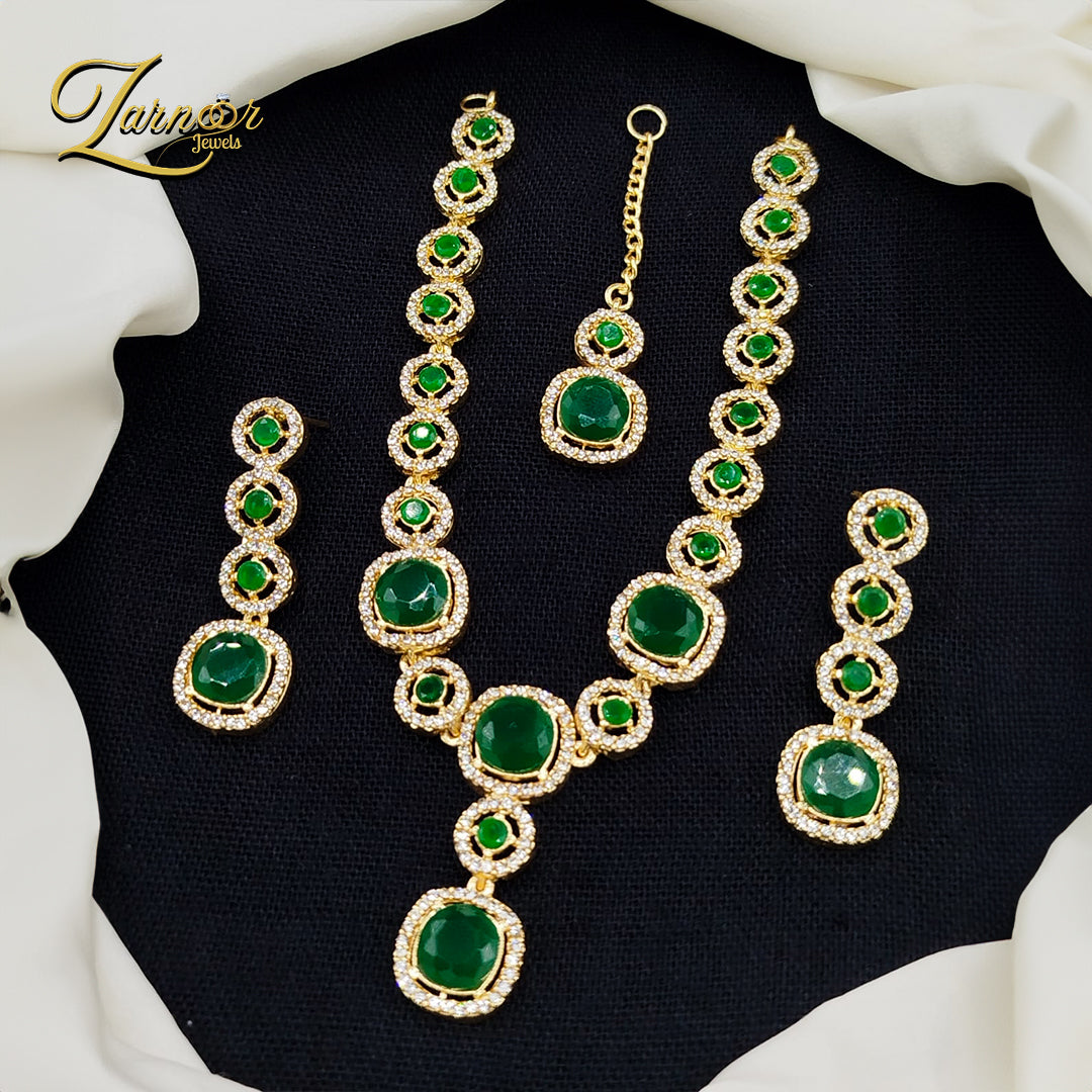Stylish Necklace Set