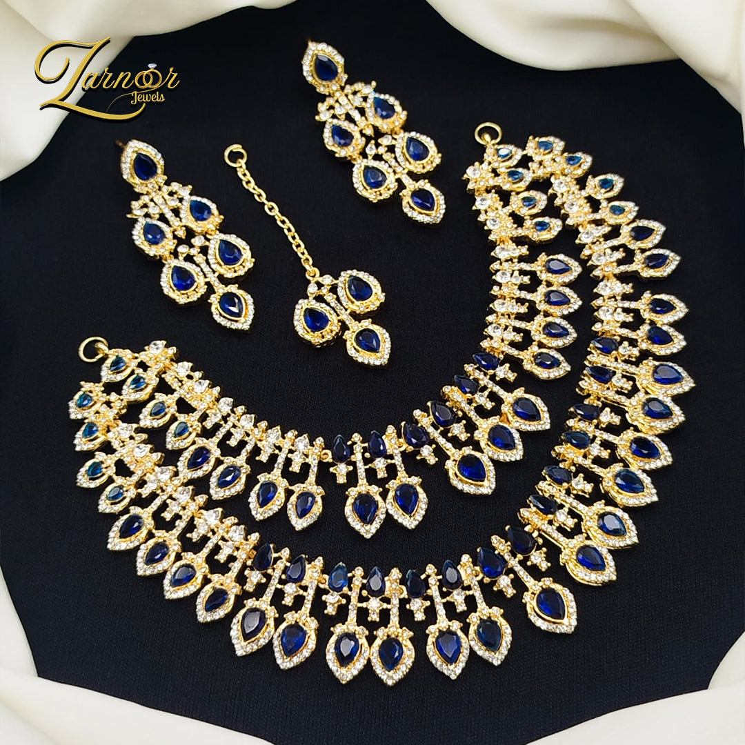 Stylish Heavy Necklace Set