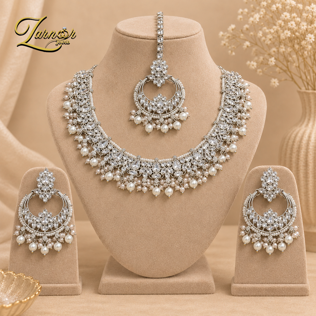 Reverse A.D. Necklace Set