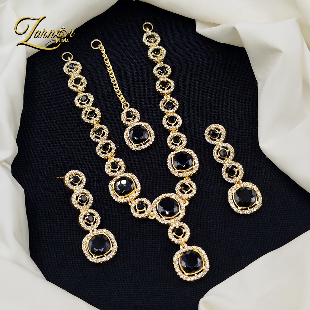 Stylish Necklace Set
