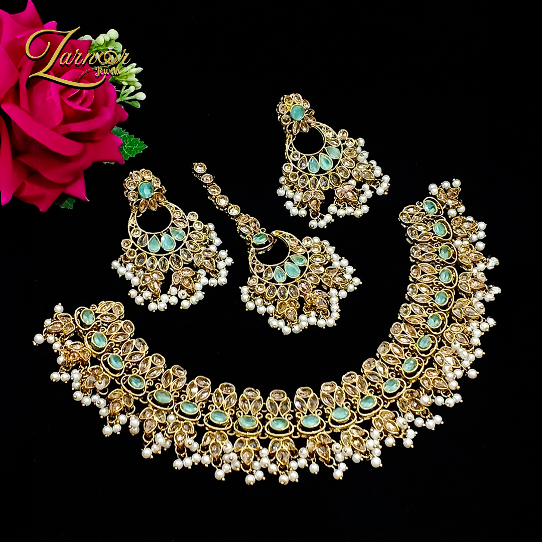 Reverse A.D Necklace Set