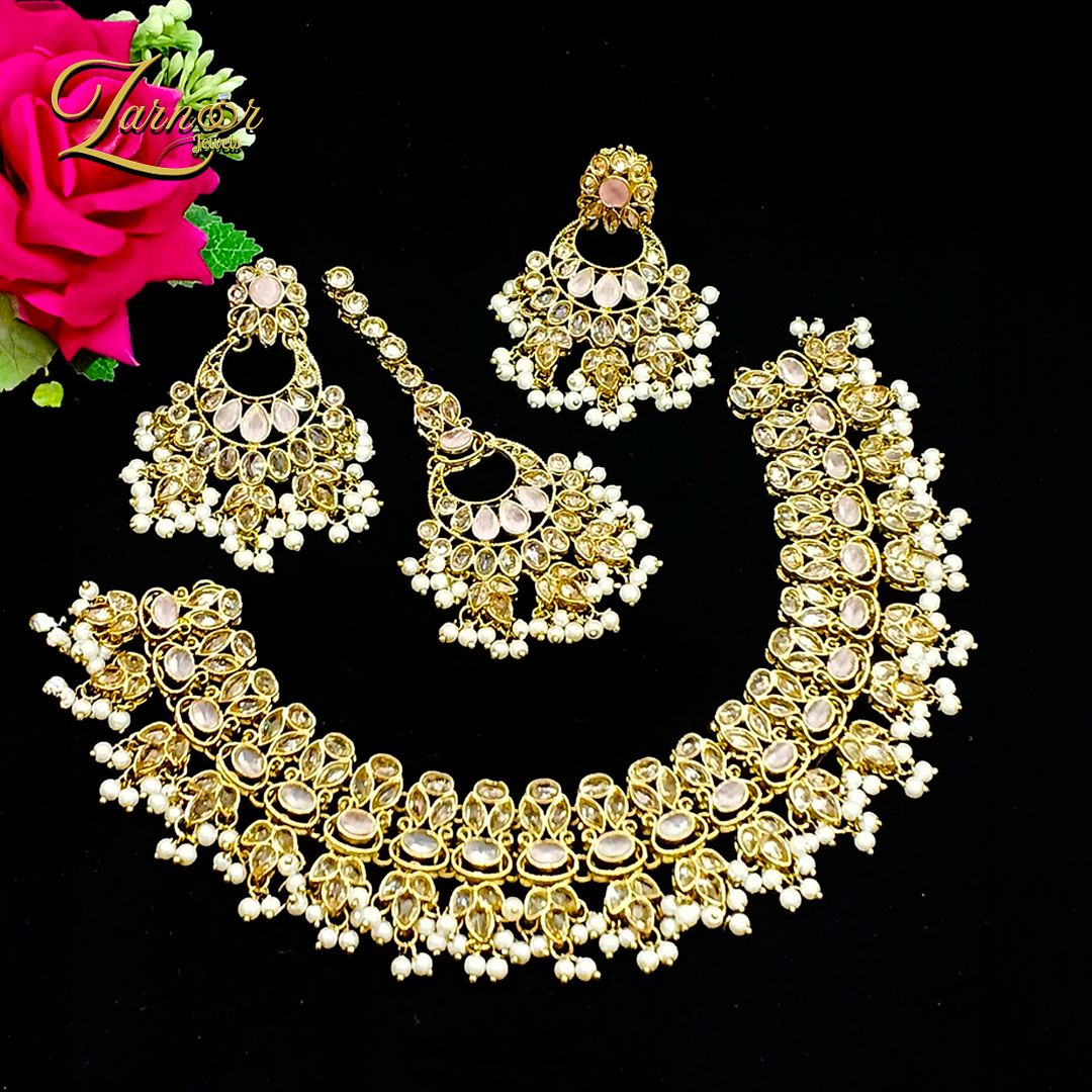Reverse A.D Necklace Set