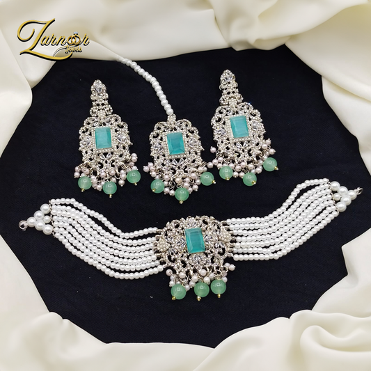 Choker set