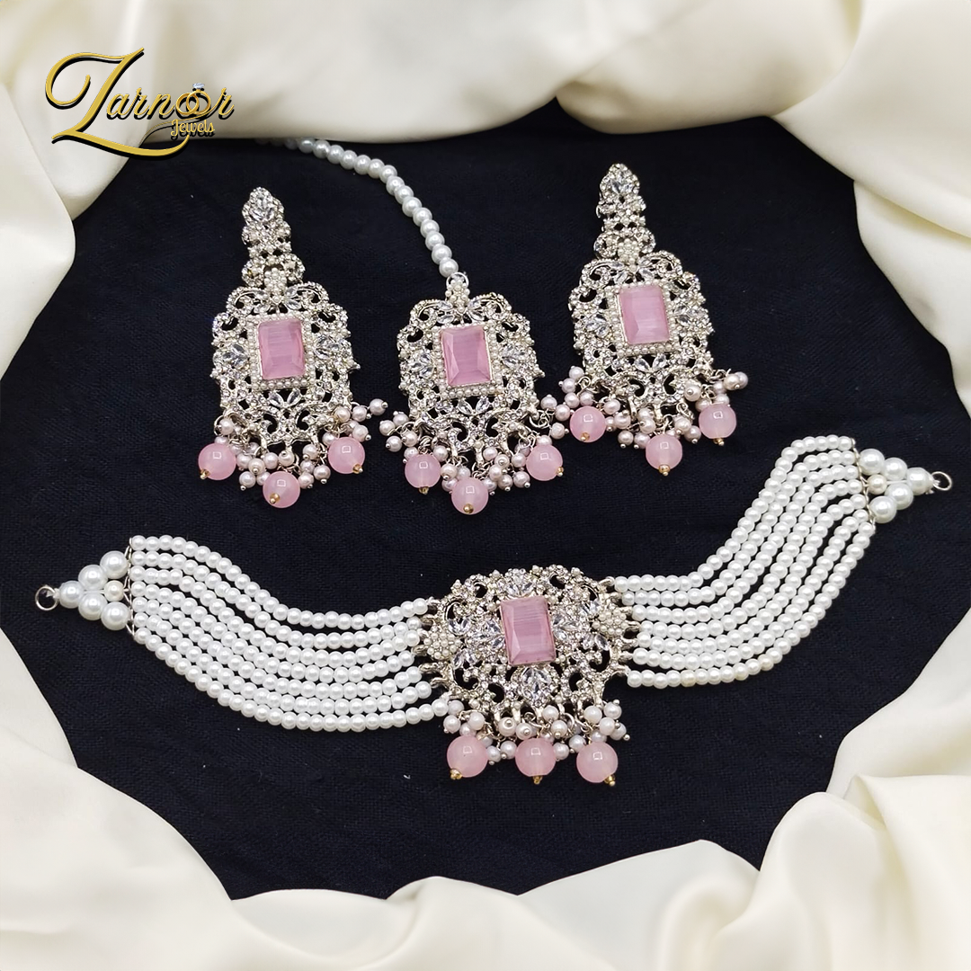 Choker set