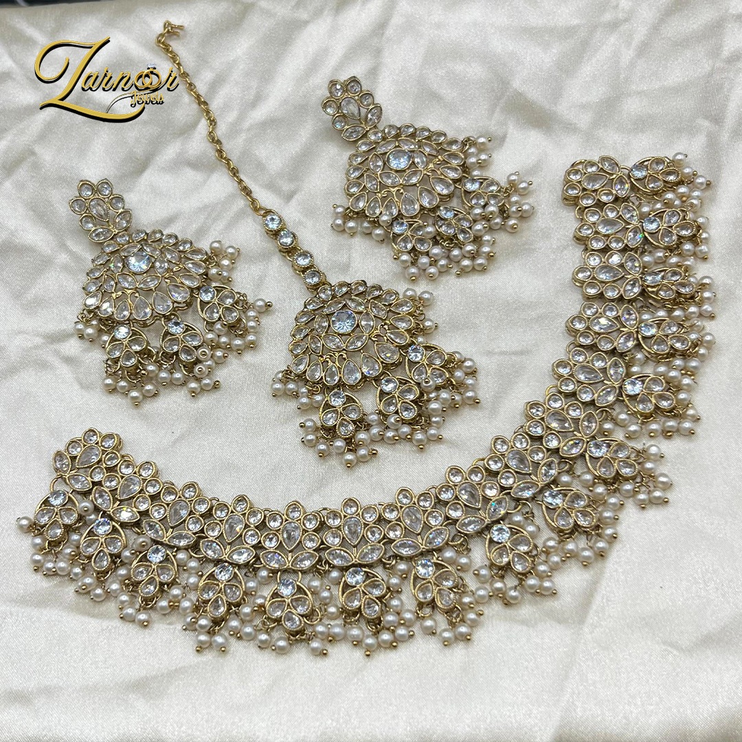 Reverse A.D Necklace Set