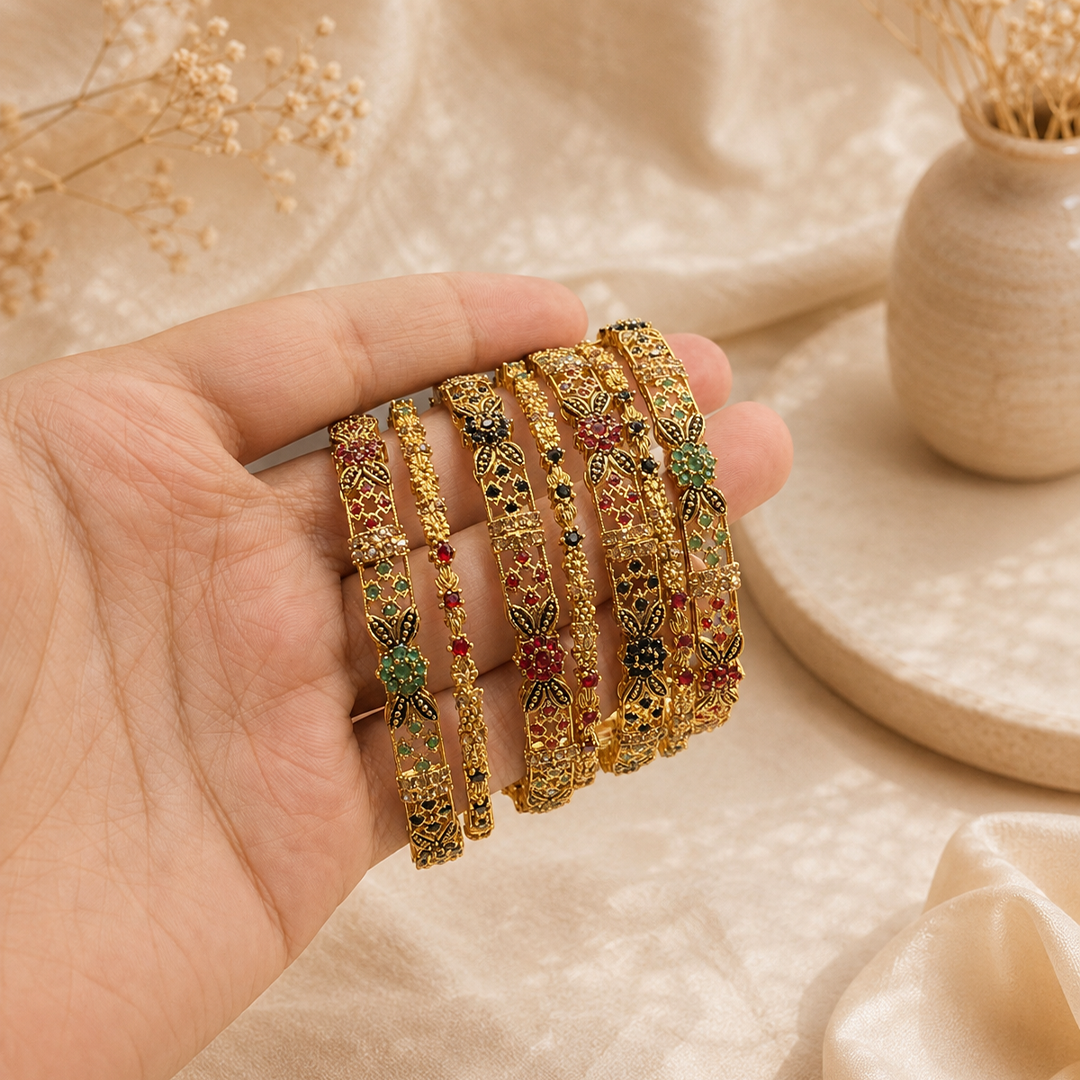 Manjoos Bangles Set