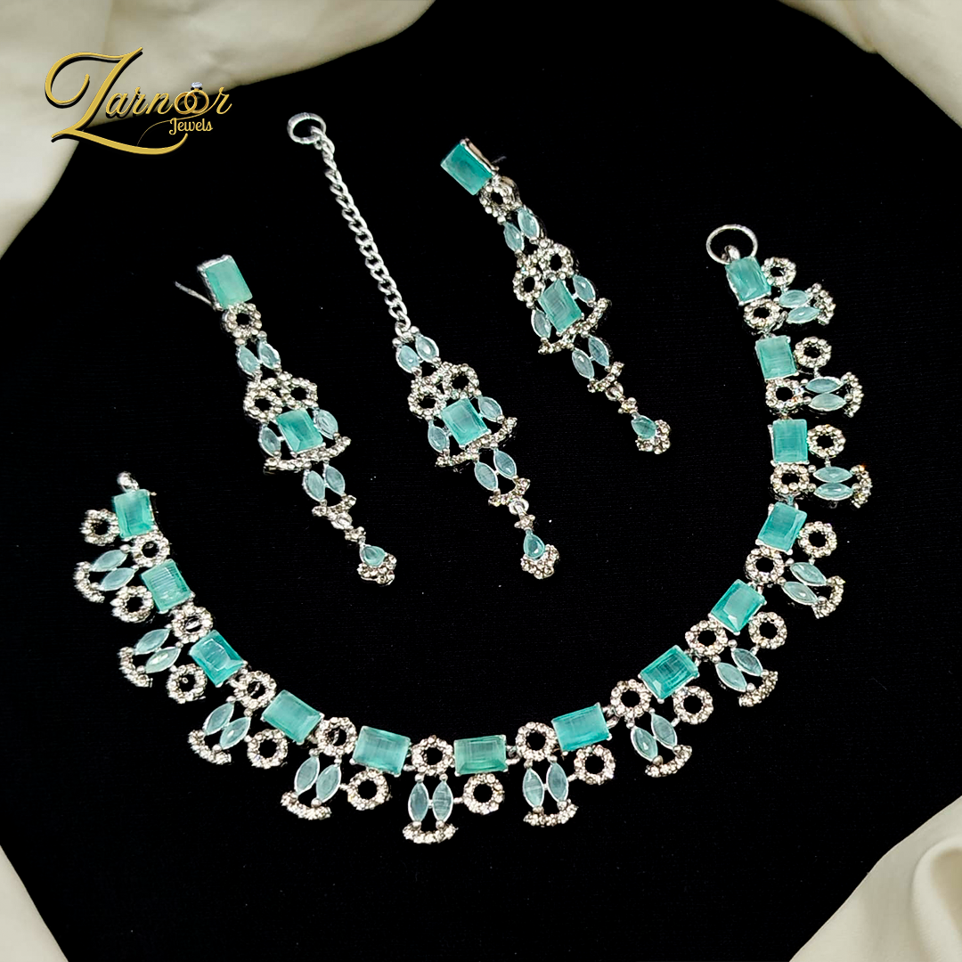 Zarcion Necklace Set