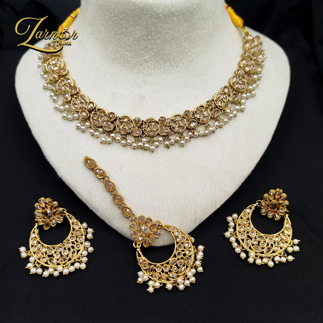 Reverse A.D Necklace Set