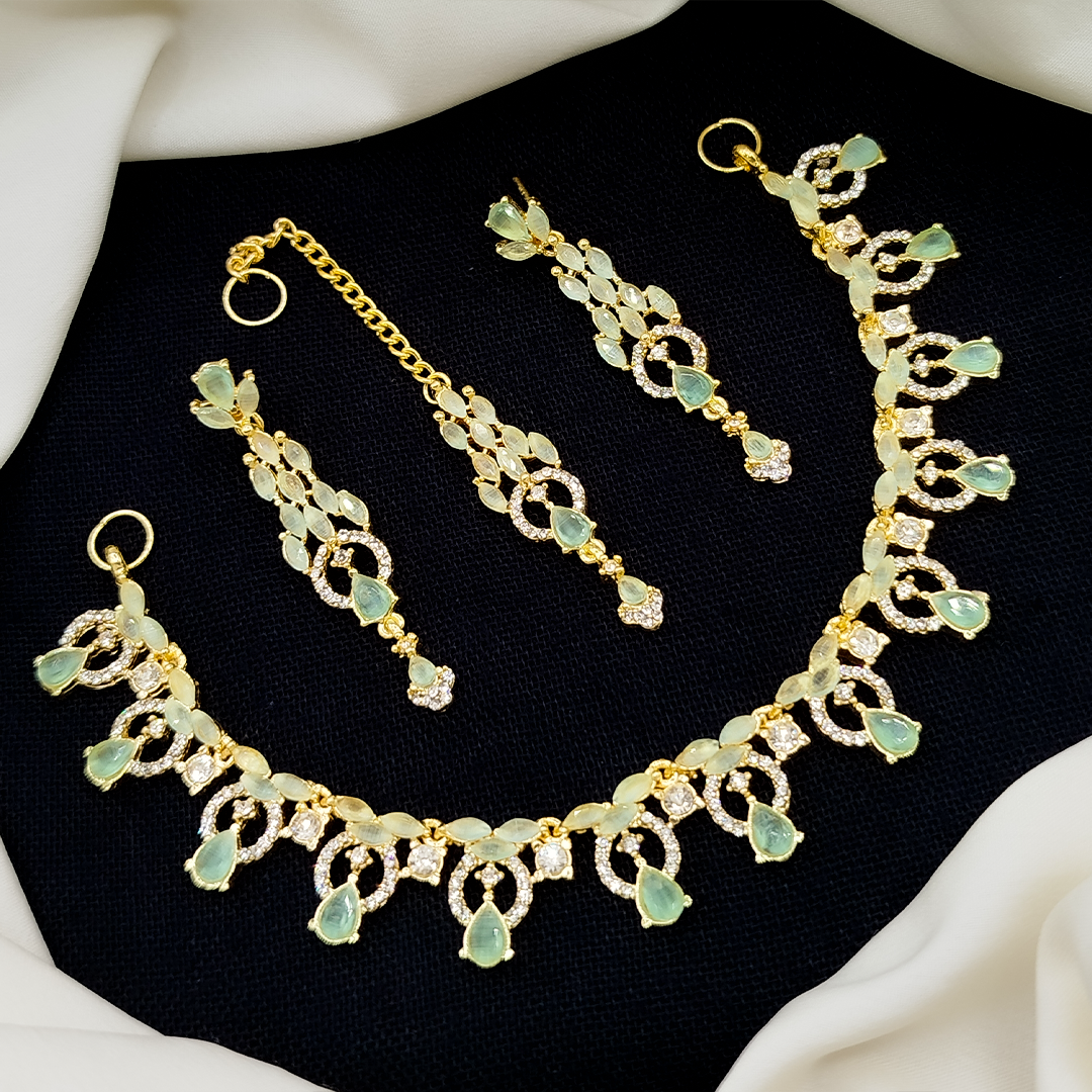 Zarcion Necklace Set