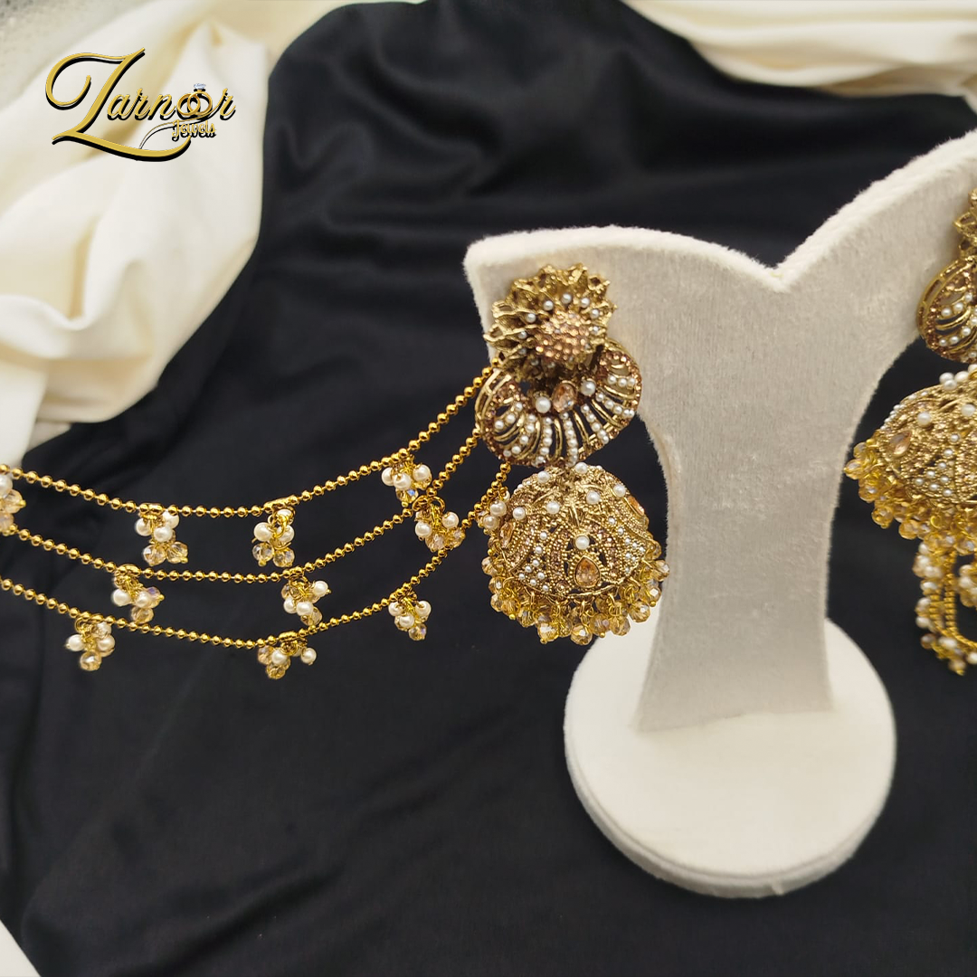Stylish Jhumki with 3 line Sahara