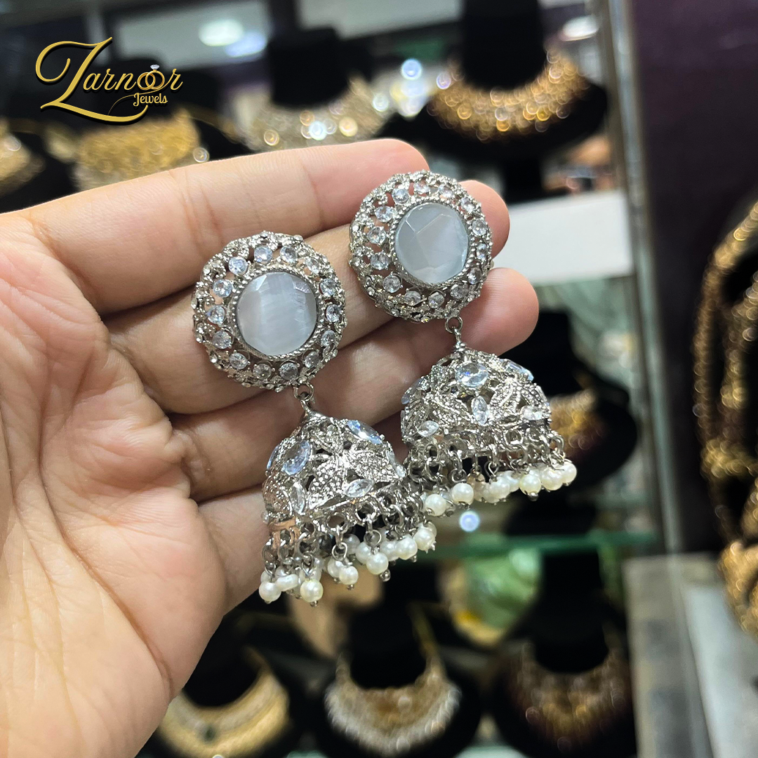 Stylish stone-work jhumki