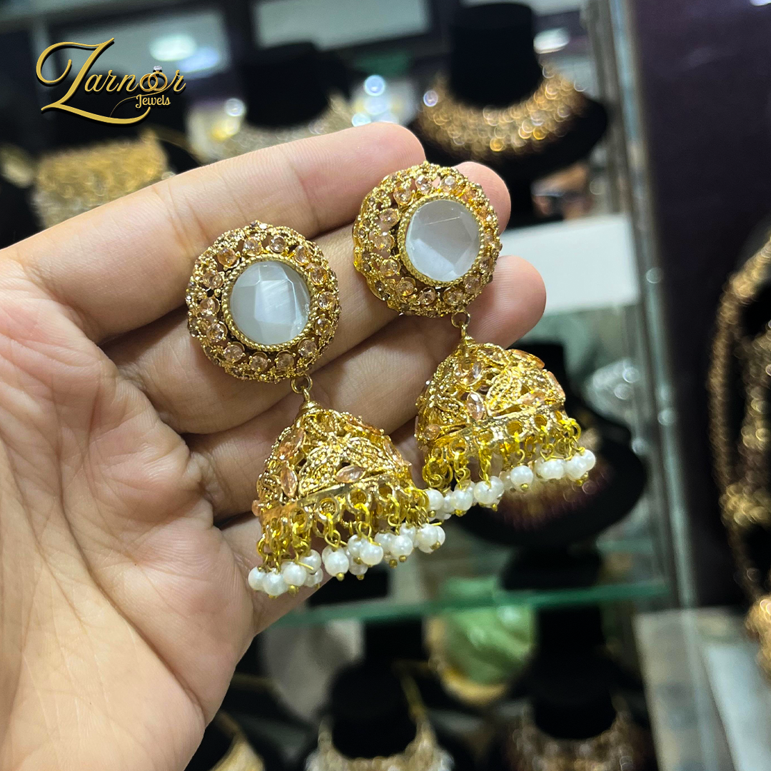 Stylish stone-work jhumki