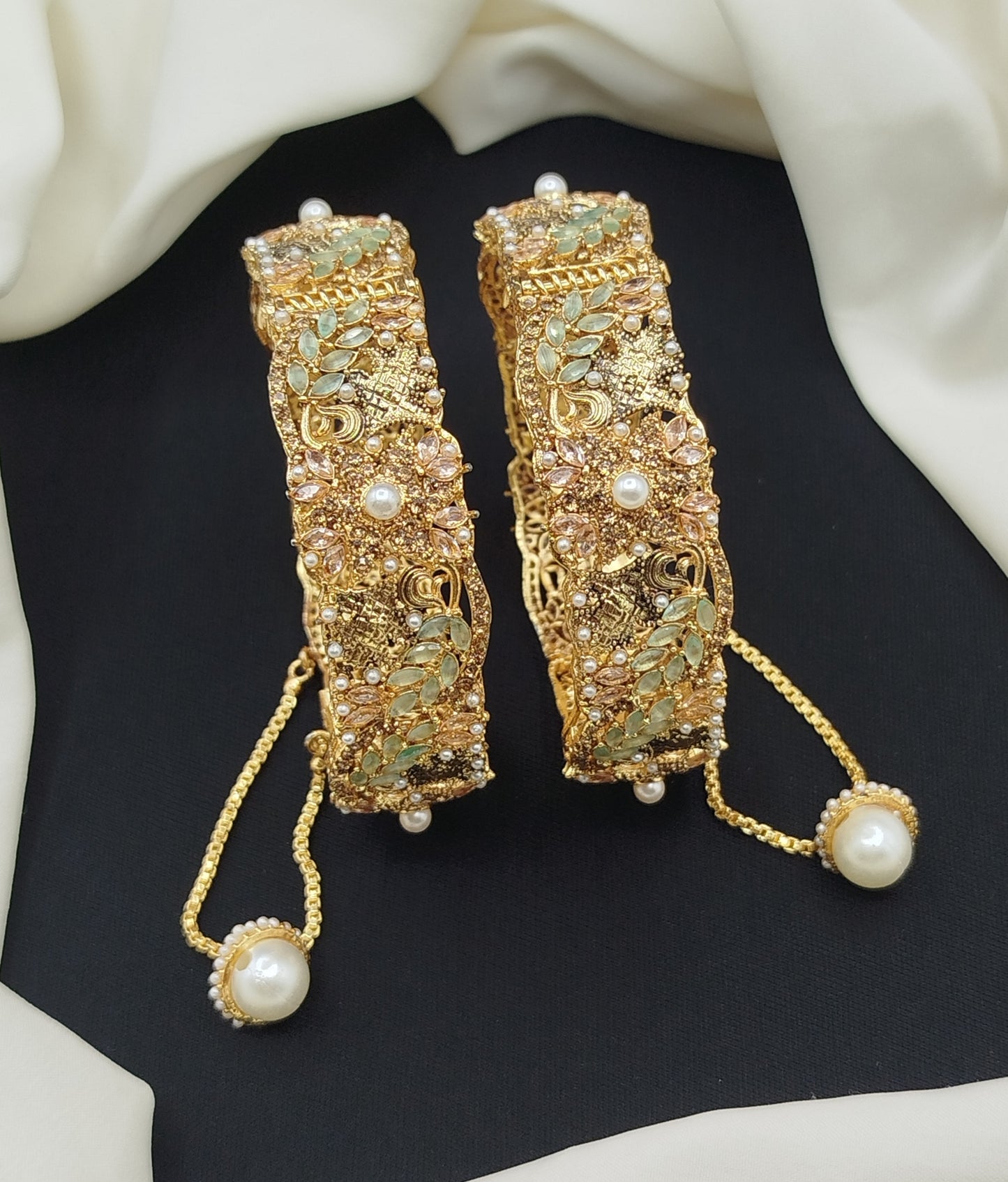 Elegant Openable karay