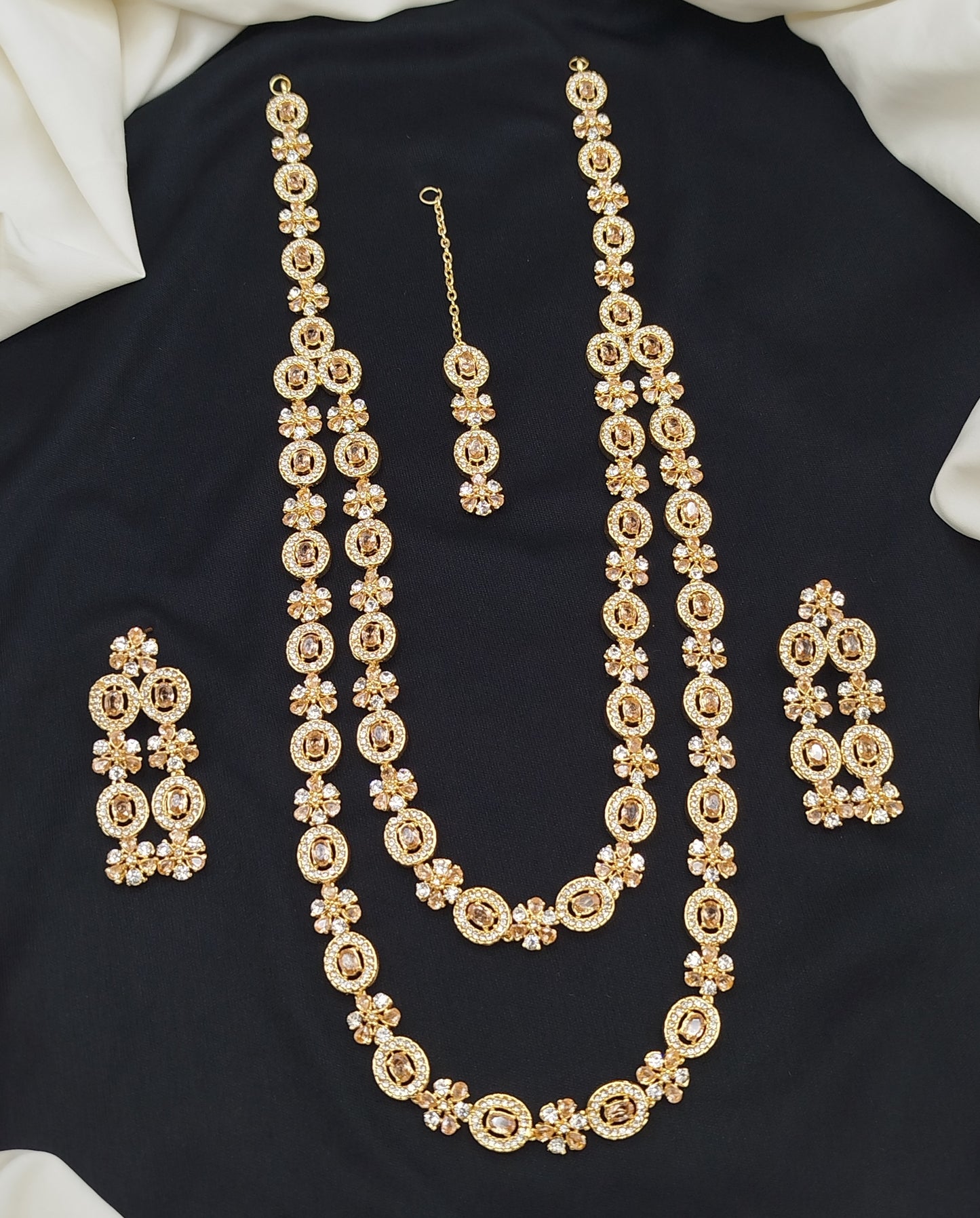 Stylish long mala set