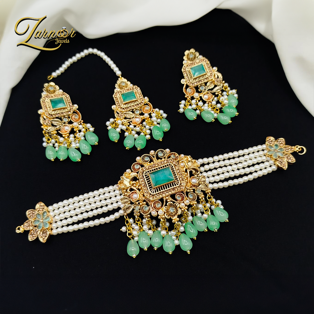 Choker Set