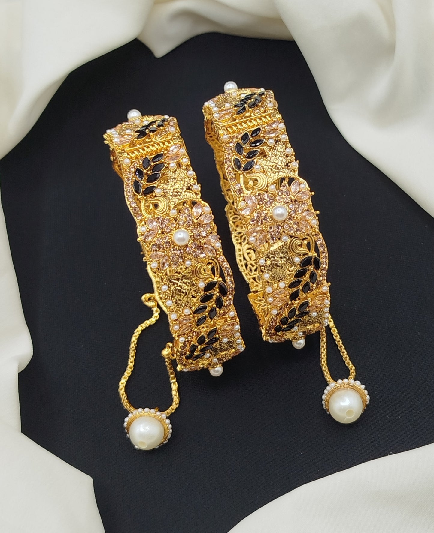 Elegant Openable karay