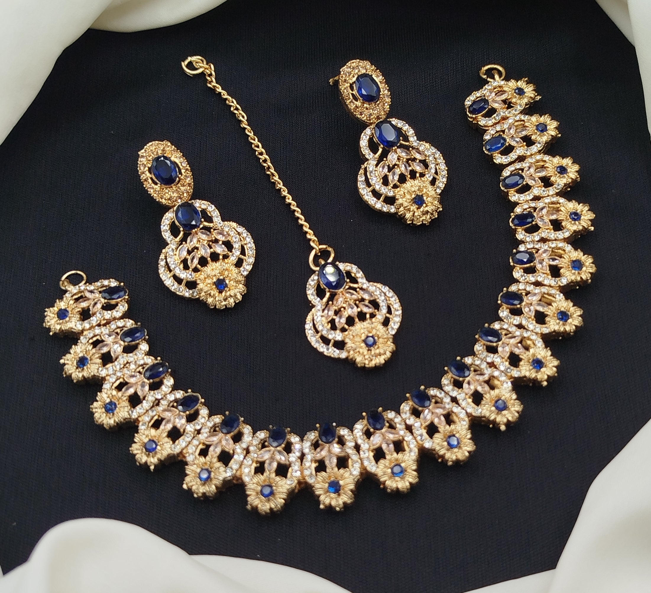 Stylish Necklace