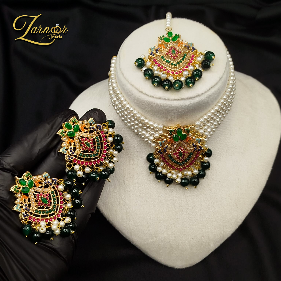 Noraten choker set