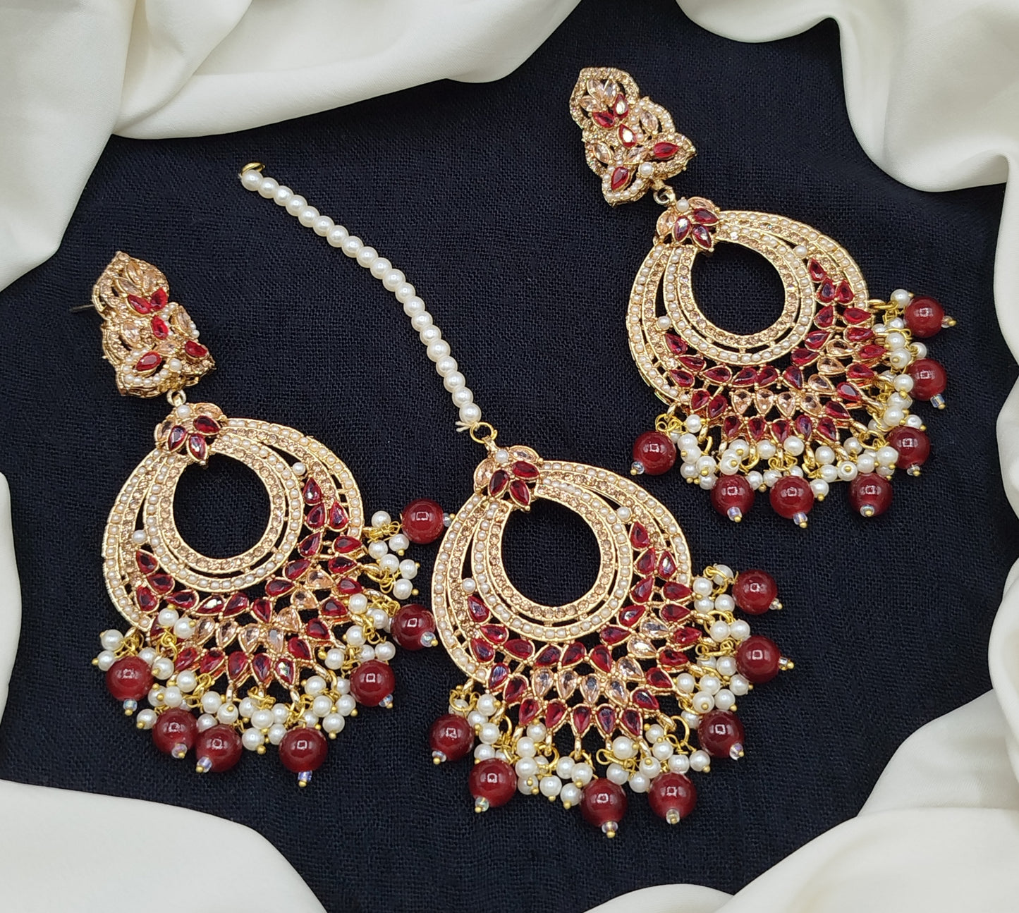 Stylish Earrings Tika