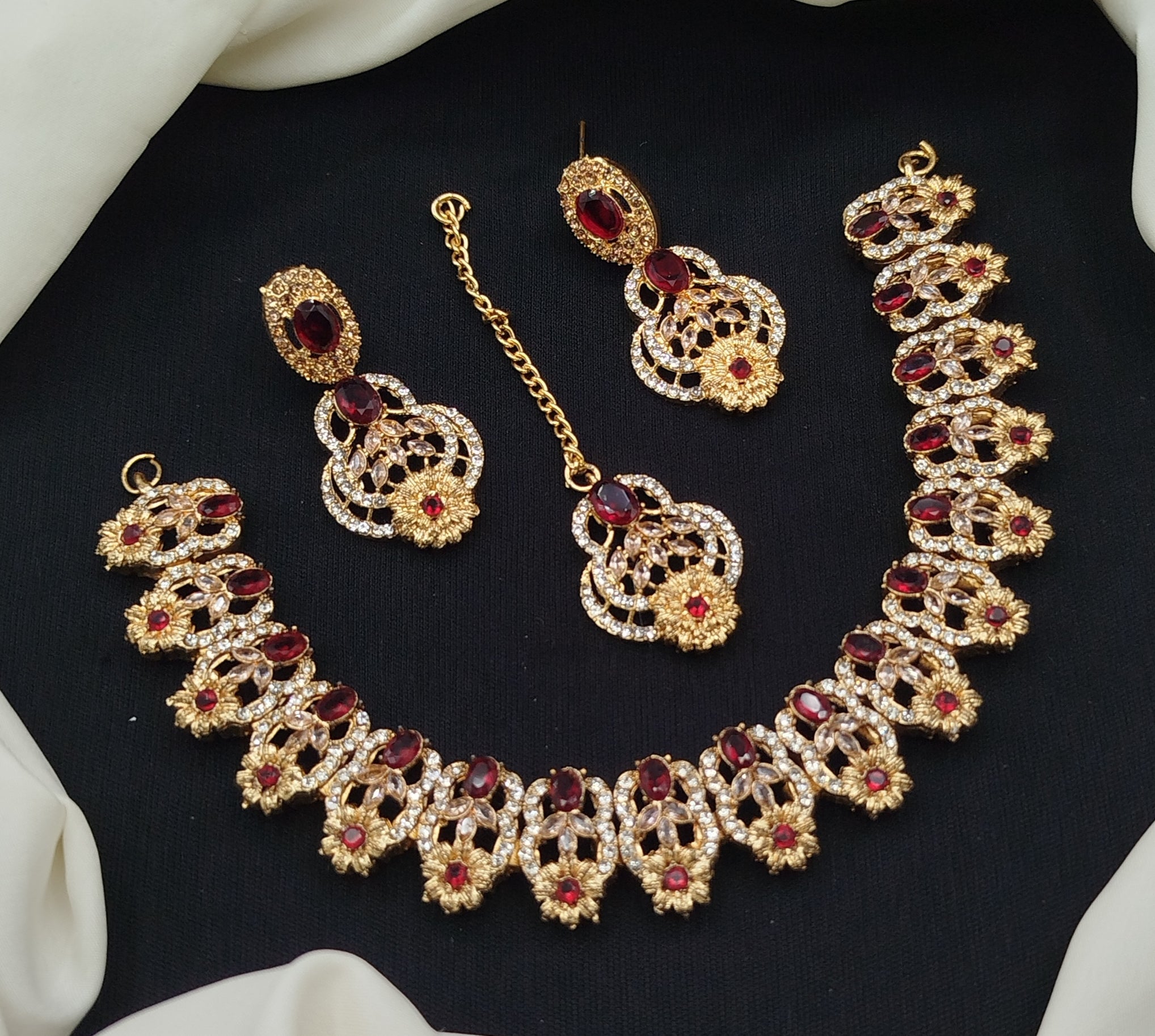 Stylish Necklace