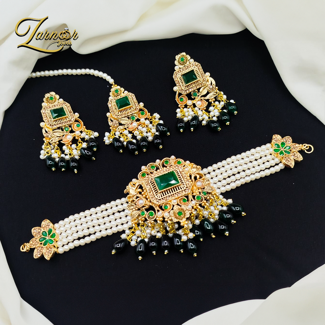 Choker Set