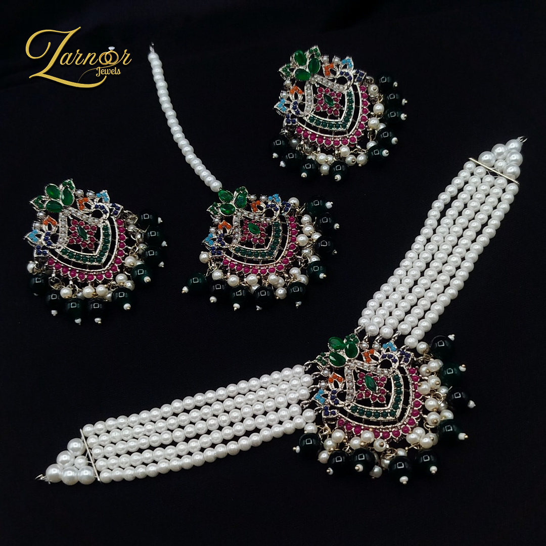 Noraten choker set