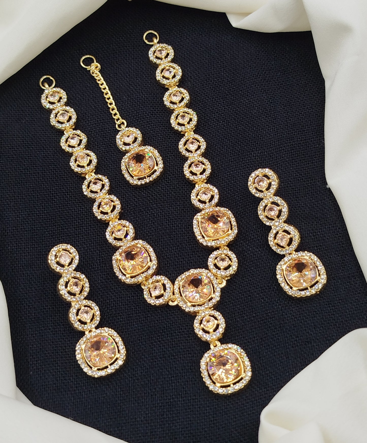 Stylish Necklace Set