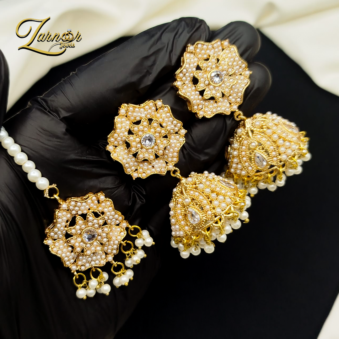 Mallow Jhumki Tika