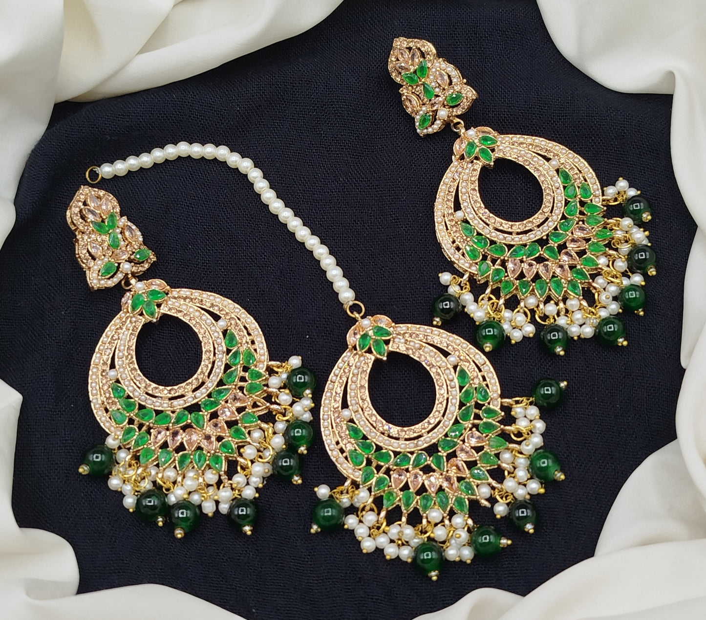Stylish Earrings Tika
